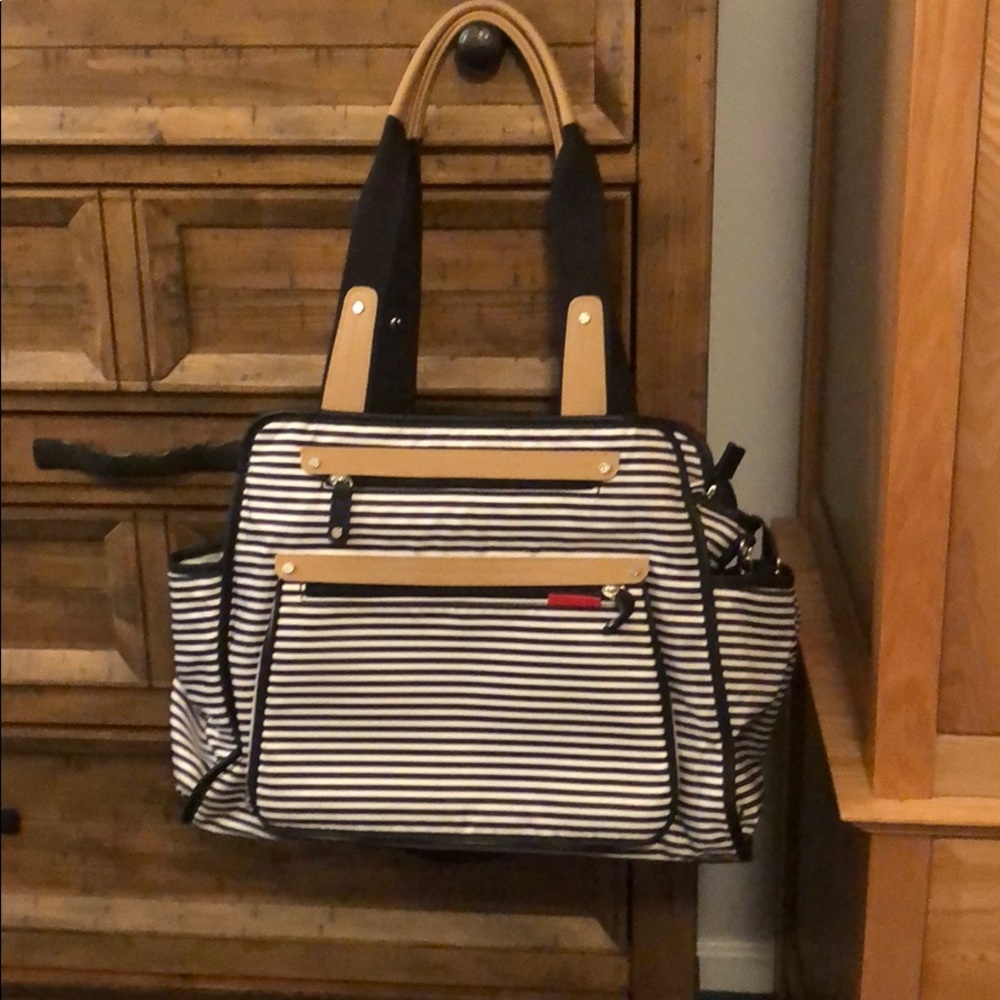 Skip hop diaper bag